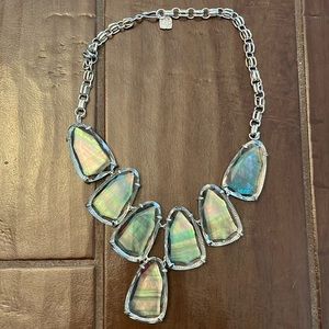 Kendra Scott necklace